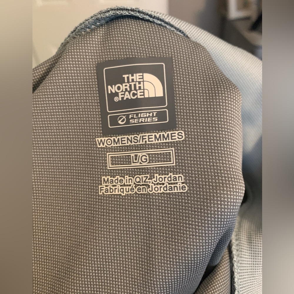 North Face Half Zip - image 4